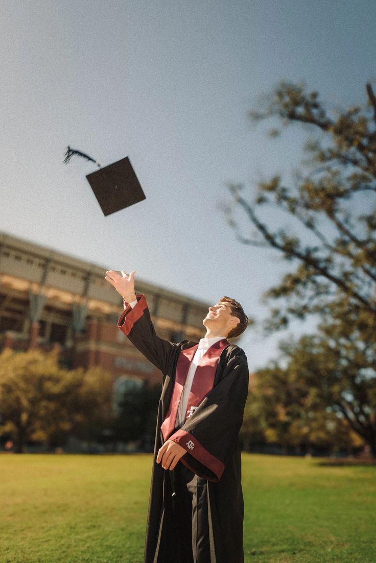 Cowboy Creative Co_ _ Dallas, TX Graduate Photographer - Cowboy Creative Co_